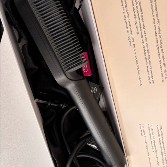Tymo Hair Straightener with Pink Accents - Picture 3 of 3